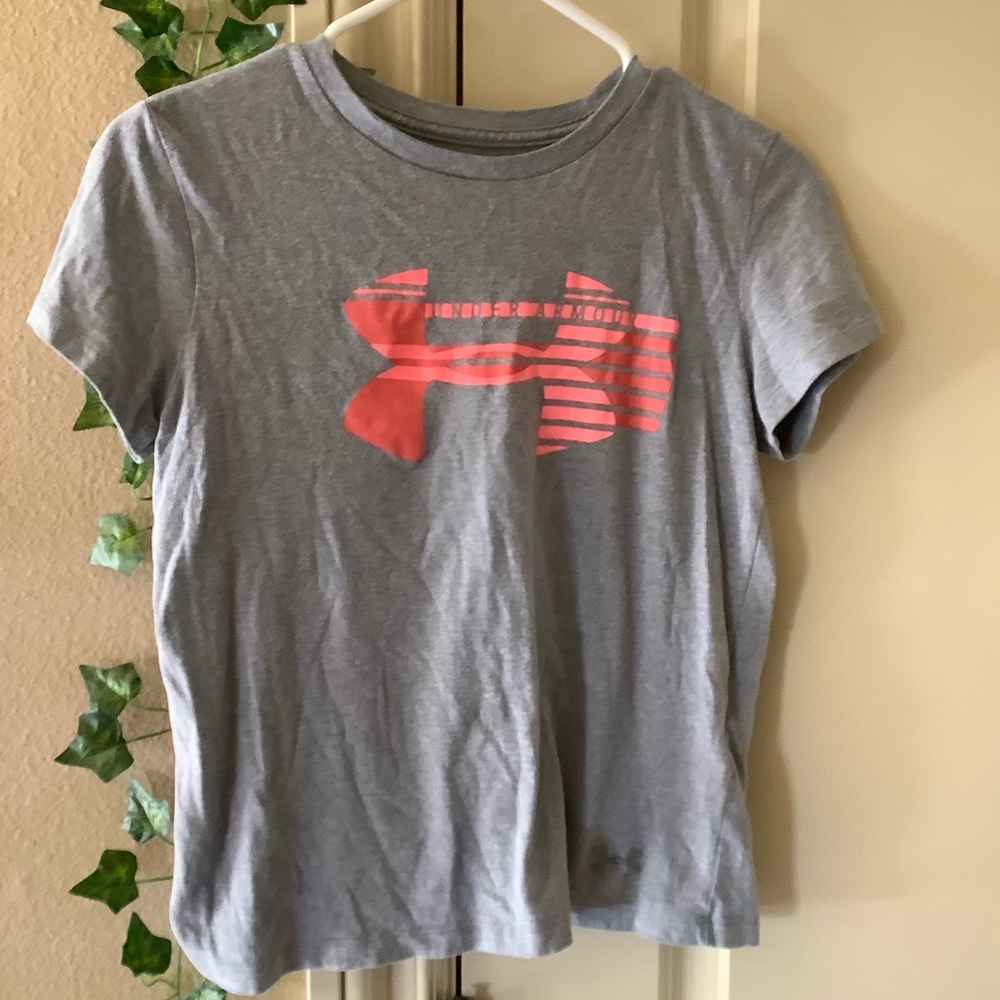 Under armor workout top